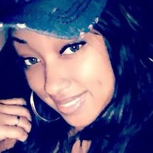 Meet your Posher, Sabrina